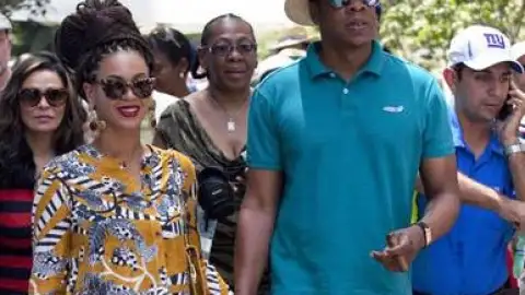 Visita de Beyoncé e Jay-Z a Cuba é criticada por congressistas americanos