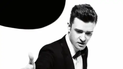 Justin Timberlake segue no topo da parada britânica de álbuns pela terceira semana