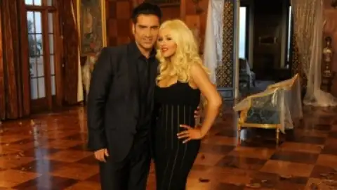 Veja "Hoy Tengo Ganas De Ti", novo clipe de Alejandro Fernandez e Christina Aguilera