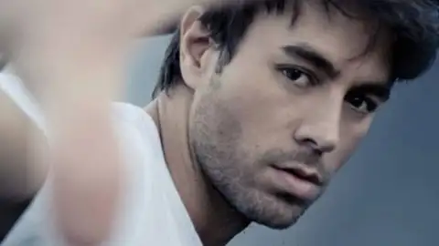 Enrique Iglesias divulga clipe de "El Perdedor"