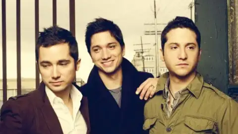 Boyce Avenue apresenta cover de Eminem e do OneRepublic