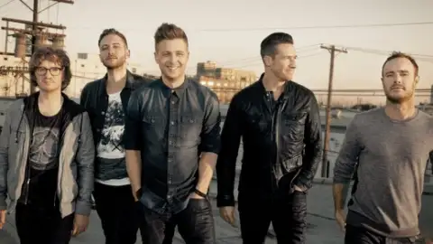 Assista ao lyric video de "Ordinary Human", inédita do OneRepublic