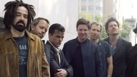 Ouça "Scarecrow", a nova música dos Counting Crows!