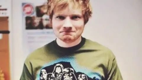 Ed Sheeran tem, mais uma vez, o álbum mais vendido do Reino Unido