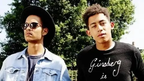 Rizzle Kicks faz cover de Iggy Azalea e Ed Sheeran