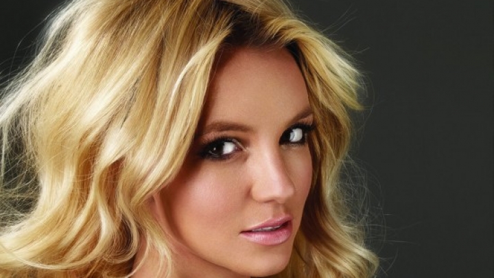 Femme Fatale - Britney Spears - Álbum - VAGALUME