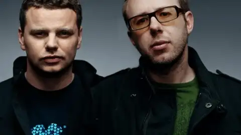 Ouça "Sometimes I Feel So Deserted", a nova música dos Chemical Brothers!