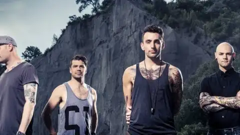 "Hello", novo álbum do Hedley, estreia no topo da parada canadense