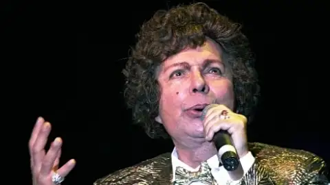 Cauby Peixoto morre aos 85 anos em São Paulo