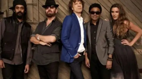Mick Jagger conta que SuperHeavy sequer ensaiou antes de sair tocando