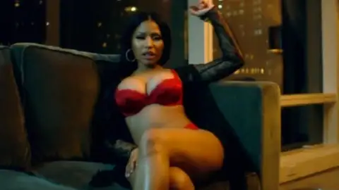 Confira o clipe "Do You Mind", parceria de DJ Khaled com Nicki Minaj e Chris Brown