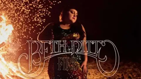 Ouça "Fire", o single que marca o retorno de Beth Ditto do The Gossip