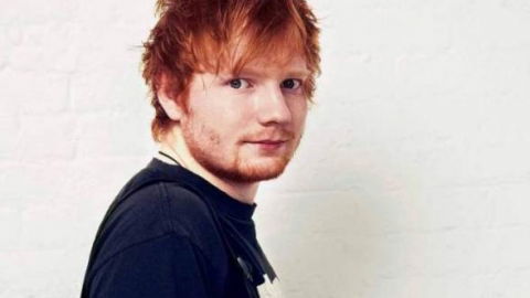 Ed Sheeran e Elvis seguem nos primeiros lugares da parada britânica de álbuns