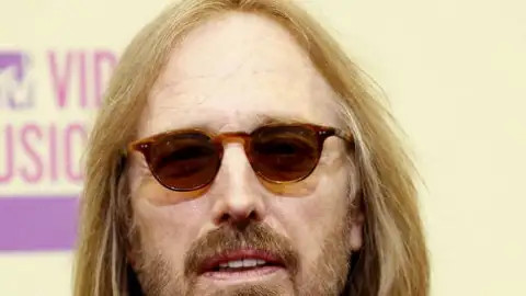 Ouça cinco grandes clássicos de Tom Petty