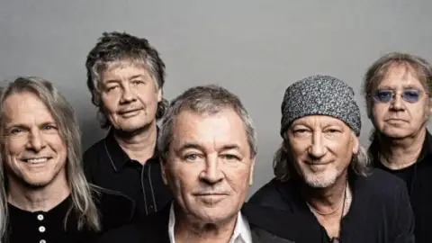 Deep Purple toca em dezembro no Brasil. Conheça as histórias de clássicos da banda