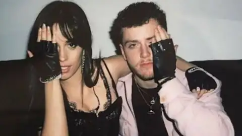 Escute a parceria de Bazzi e Camila Cabello, "Beautiful"