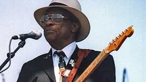 Rolling Stones pagam funeral de bluesman morto no domingo