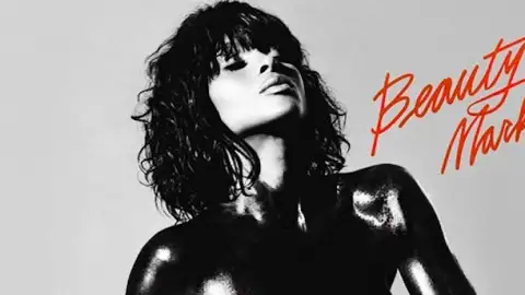 Ciara está de volta com "Beauty Marks". Escute o novo álbum da cantora