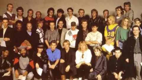 Ouça algumas canções que chegaram ao número 1 na semana do natal