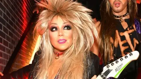 Halloween: Confira os artistas que capricharam nas fantasias