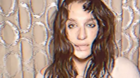 Kesha se une a Sturgill Simpson e o lendário Brian Wilson dos Beach Boys em "Resentment"