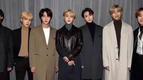 BTS estreia no topo da parada britânica com "Map of The Soul:7"