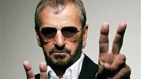  "Samba", música de Ringo Starr, cai na rede