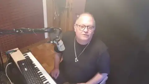 Live épica de Guilherme Arantes durou mais de cinco horas. Veja!