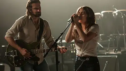 Barbra Streisand diz que faltou originalidade em "Nasce Uma Estrela", com Lady Gaga