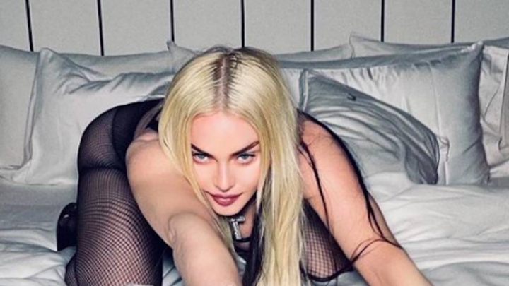 Madonna critica Instagram após ter ensaio sensual deletado - VAGALUME