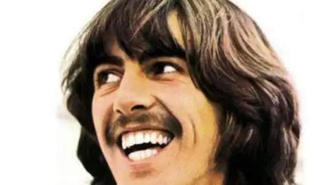 Revista elege as 30 melhores músicas de George Harrison. Veja a lista!
