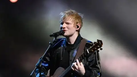 Ed Sheeran e Travis Scott completam a lista de performances no Billboard Music Awards 2022
