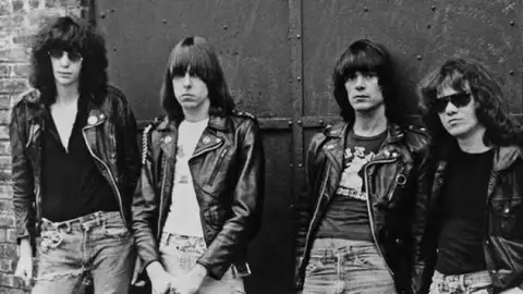 Relembre álbuns que mudaram a história do rock mesmo vendendo pouco no lançamento