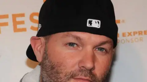 Gravadora de Lil Wayne fecha contrato com Limp Bizkit