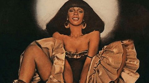 "I Feel Love", de Donna Summer, é eleita a melhor dance track da história. Ouça o top 200!