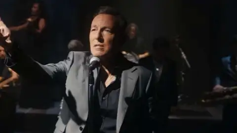 Bruce Springsteen regrava "Nightshift", clássico dos Commodores. Ouça!