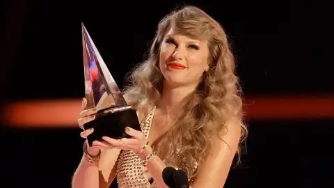 Taylor Swift já está há cinco semanas no topo da parada de singles do Reino Unido com "Anti-Hero"