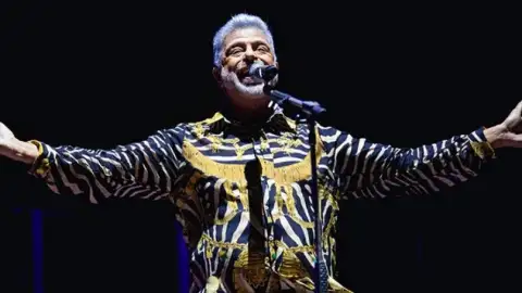 Lulu Santos completa 70 anos. Ouça cinco grandes discos do cantor e guitarrista!