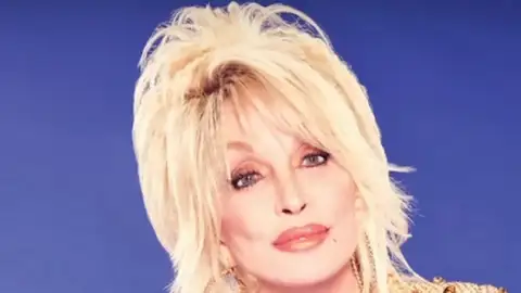 Dolly Parton regrava "Let It Be" com Paul McCartney e Ringo Starr. Ouça