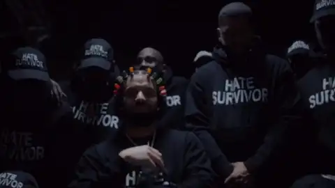 Drake emplaca mais um álbum, o 13°!, no topo da parada americana