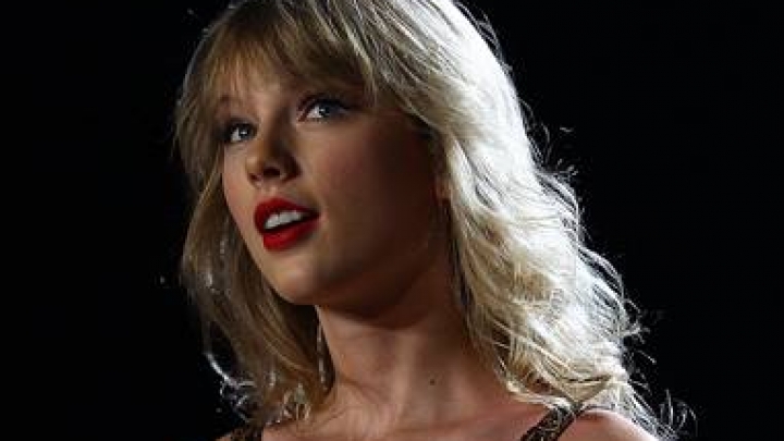Taylor Swift Brasil Entrevista: Taylor Swift fala sobre sua contribuição  para trilha sonora de 'Jogos Vorazes' - Taylor Swift Brasil
