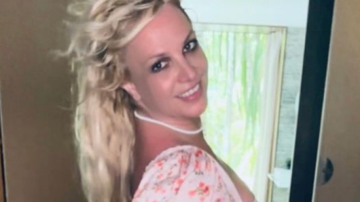 Britney Spears desabafa sobre batalhas pessoais: "Nada é o que parece às vezes"