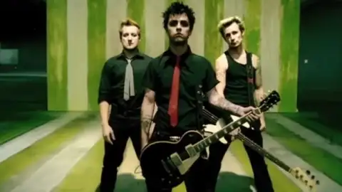 Green Day voltará ao Brasil como headliner da "I Wanna Be Tour" diz jornalista