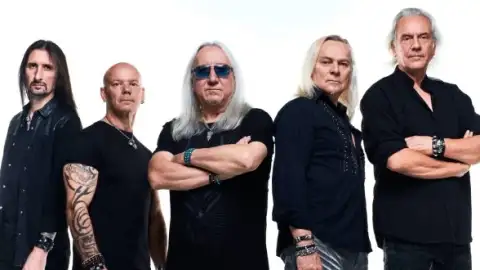 Uriah Heep trará sua turnê de despedida ao Brasil em 2025