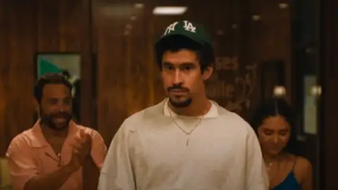 Show de Bad Bunny no Super Bowl ganha apoio de outros artistas: "Não há escolha melhor"