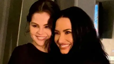 Selena Gomez e Demi Lovato se reencontram pela primeira vez em quase uma década