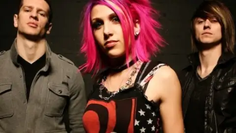 Icon For Hire comenta próximo álbum da banda