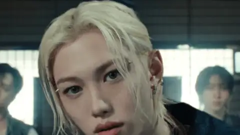 Stray Kids lança clipe de "This & That" e novo álbum antes do Rock in Rio