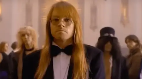Sem justificativa, MTV VMA 2026 encerra categoria de "Melhor Vídeo de Rock" após quase 40 anos
