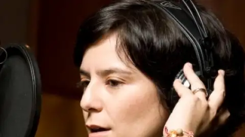 Fernanda Takai lançará novo álbum em julho